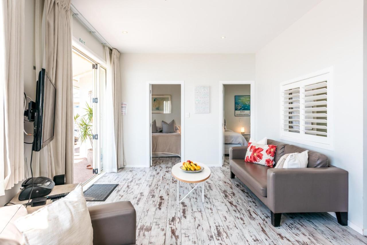 Oneroa Central - Coast & Country Extérieur photo